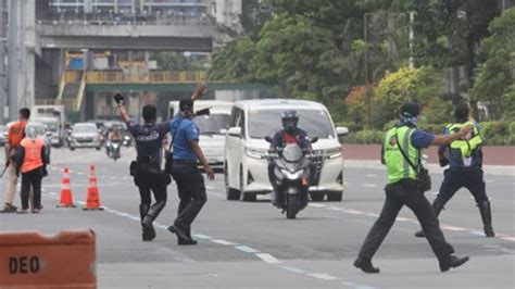 MMDA Seeks 44 Passionate Public Servants for Various .